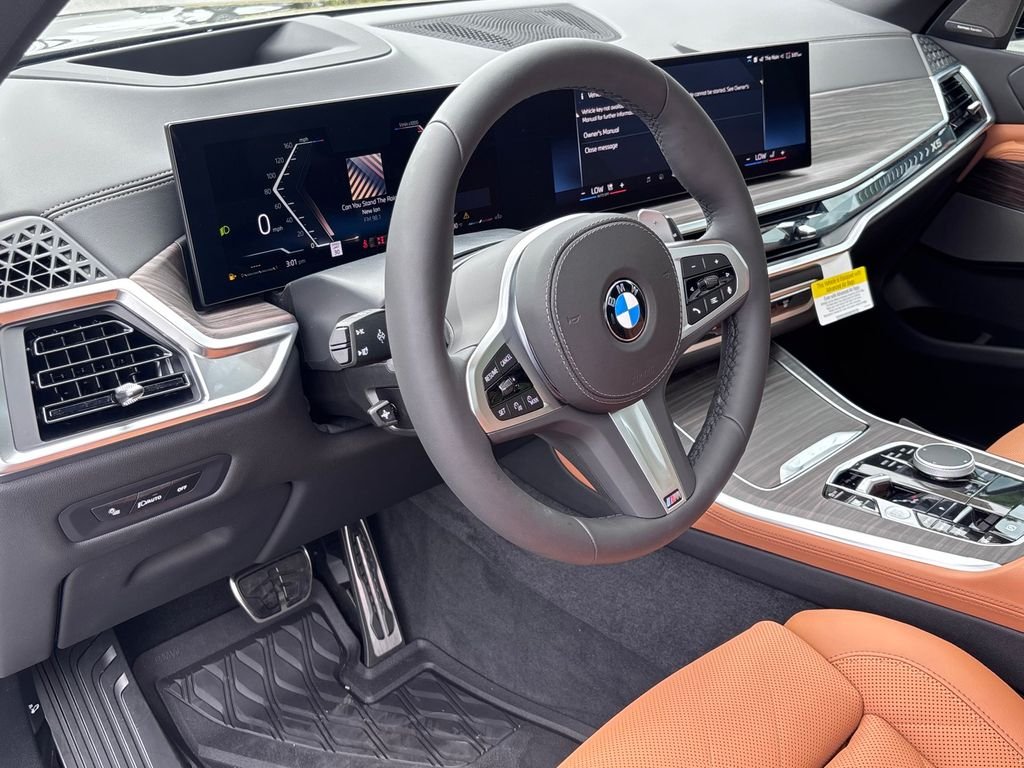 New 2026 Manhattan Green Metallic BMW sDrive40i image 15