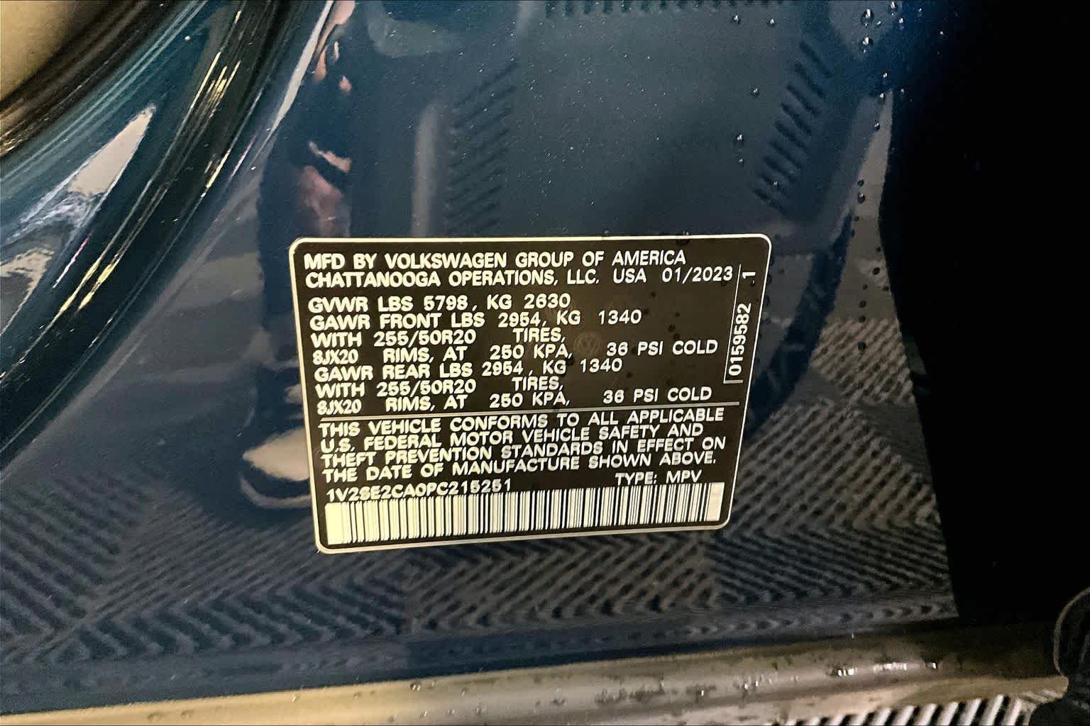 Used 2023 Tourmaline Blue Metallic Volkswagen 3.6L V6 SEL R-Line Black image 34