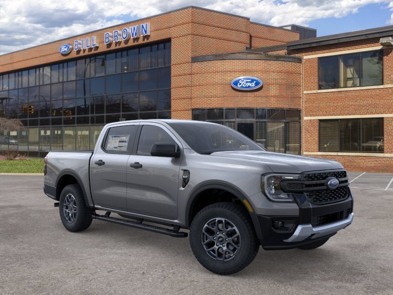 New 2026 Carbonized Gray Metallic Ford XLT image 7