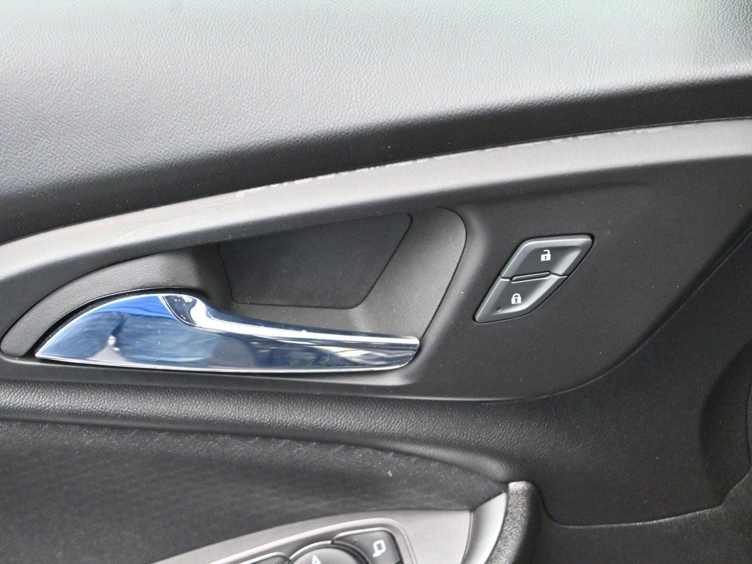 2023 Chevrolet Malibu 1LT - Photo 12