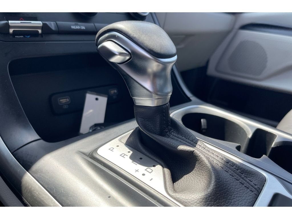Used 2022 DEEP CHROMA BLUE Kia LXS image 33