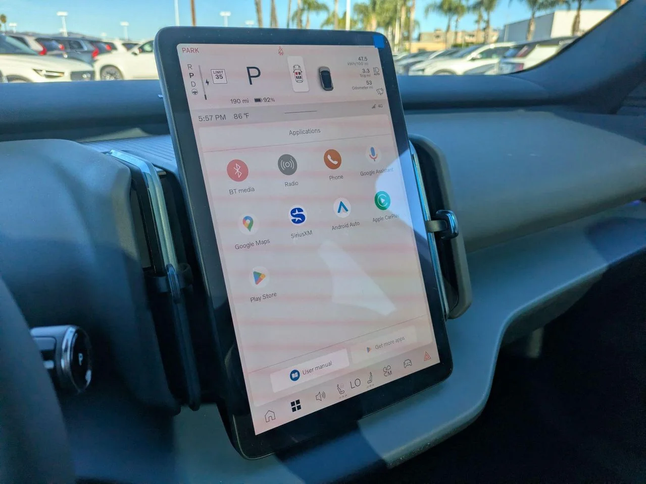 2025 Volvo EX30 Ultra - Photo 8