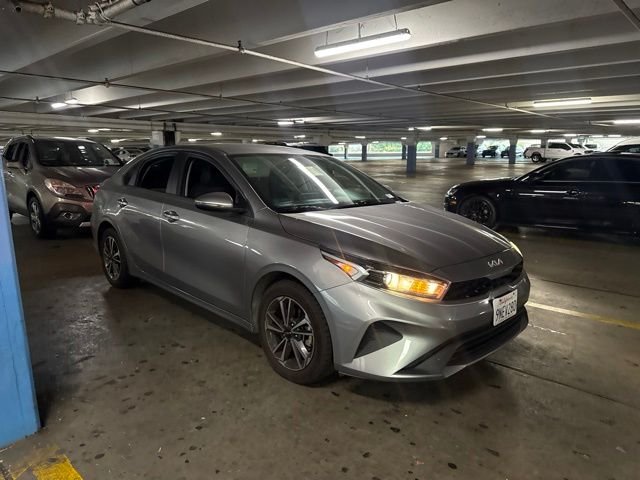 Used 2024 Gray Kia LXS image 2