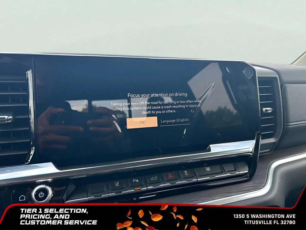 New 2026 Summit White GMC SLT image 29
