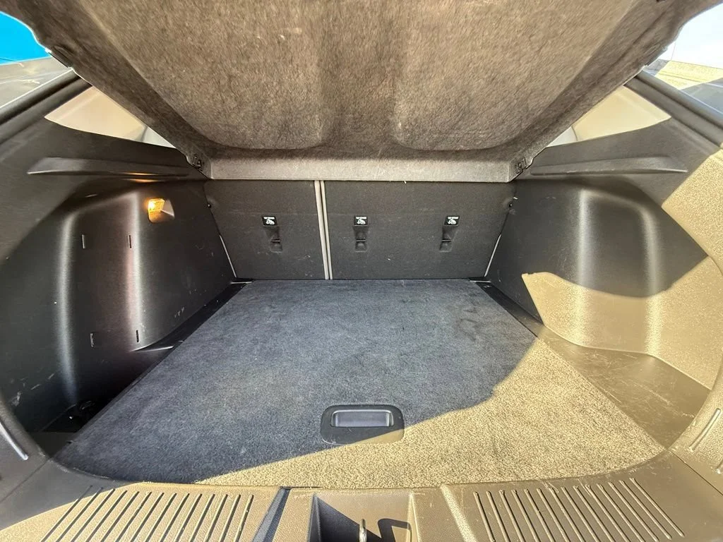 Used 2025 Sterling Gray Metallic Chevrolet ACTIV image 10