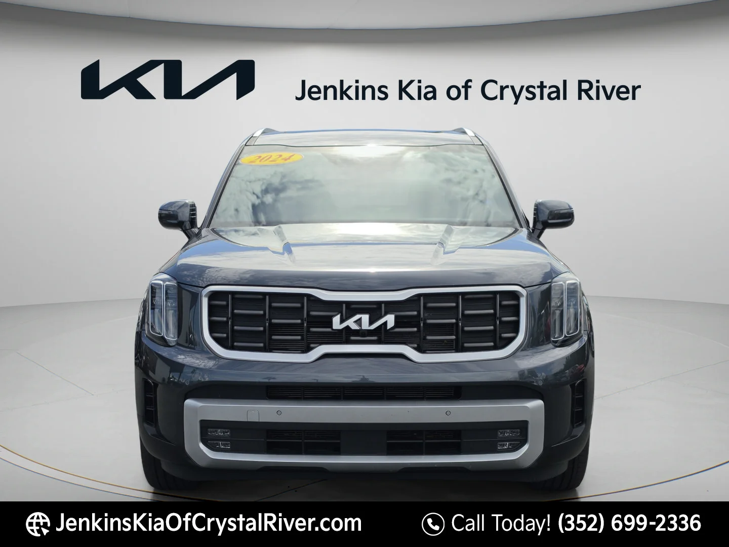 Used 2024 Gravity Gray Kia SX Prestige image 12
