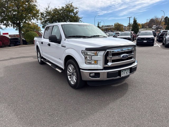 Used 2015 White Ford XLT image 2