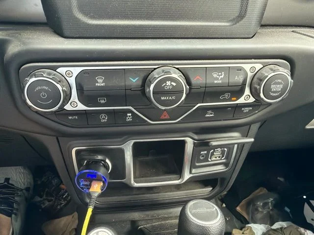 Used 2023 Black Jeep Sport image 14