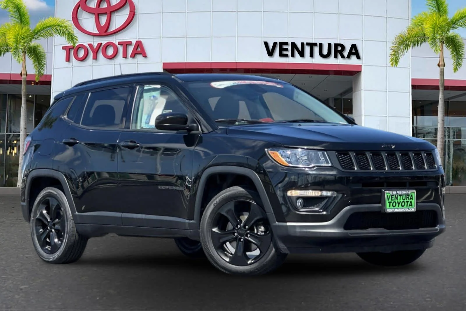 Used 2019 Jeep Compass Altitude with VIN 3C4NJCBB4KT726839 for sale in Ventura, CA
