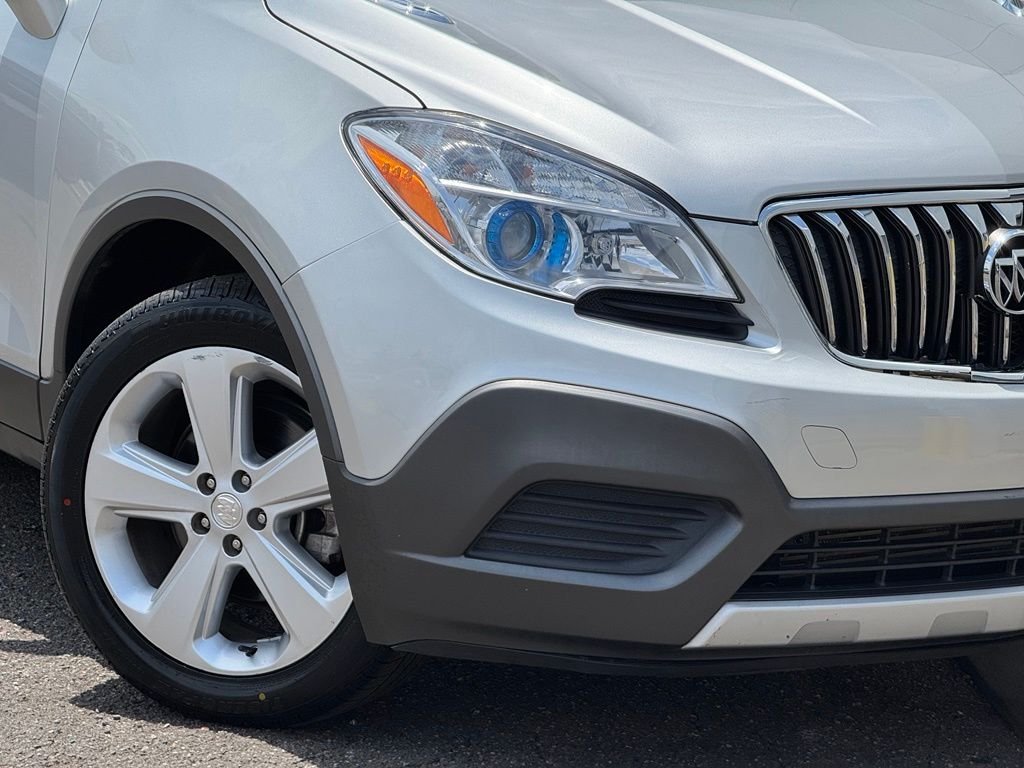 Used 2016 Silver Buick Base image 12