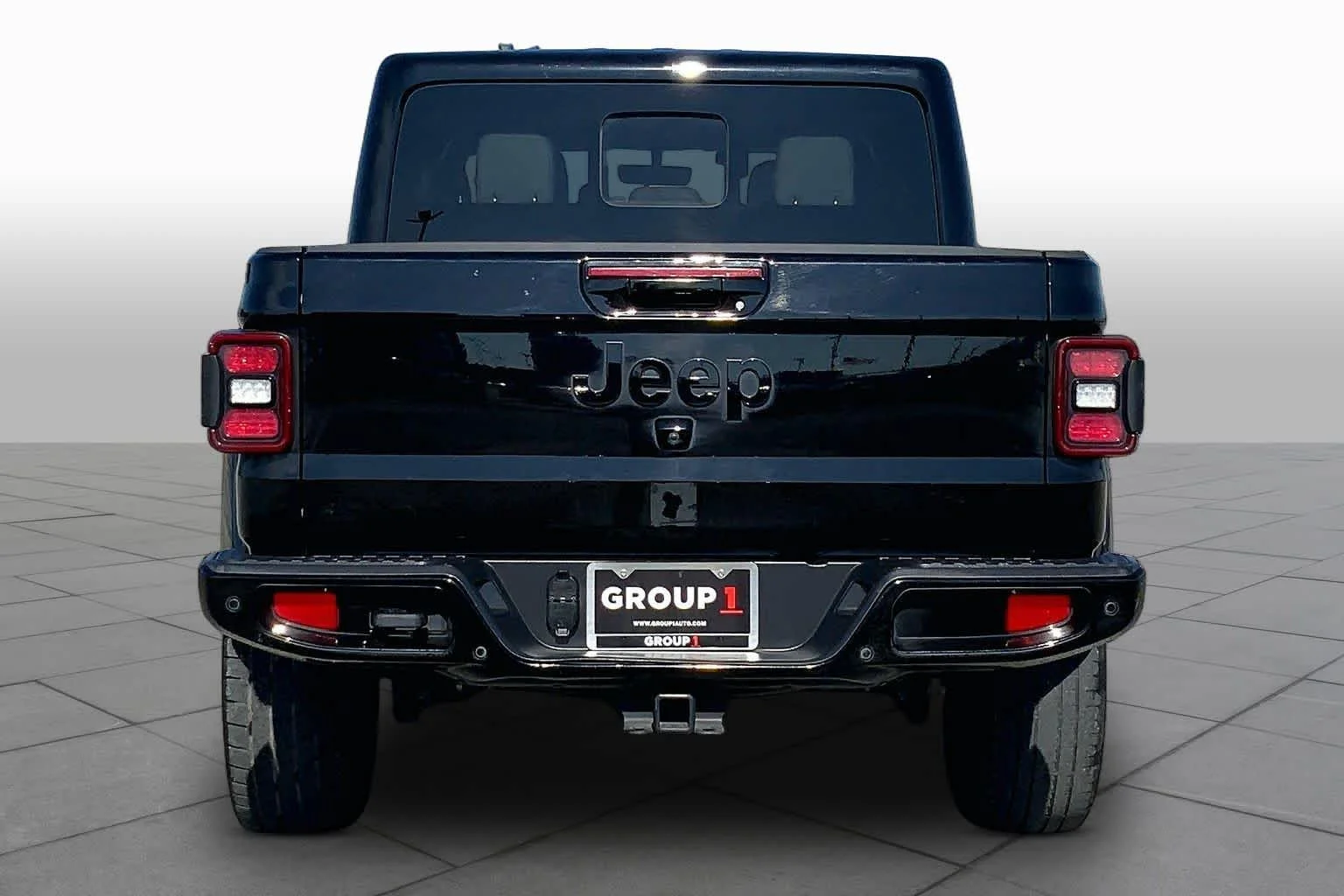 Used 2022 Black Clear Coat Jeep High Altitude image 5