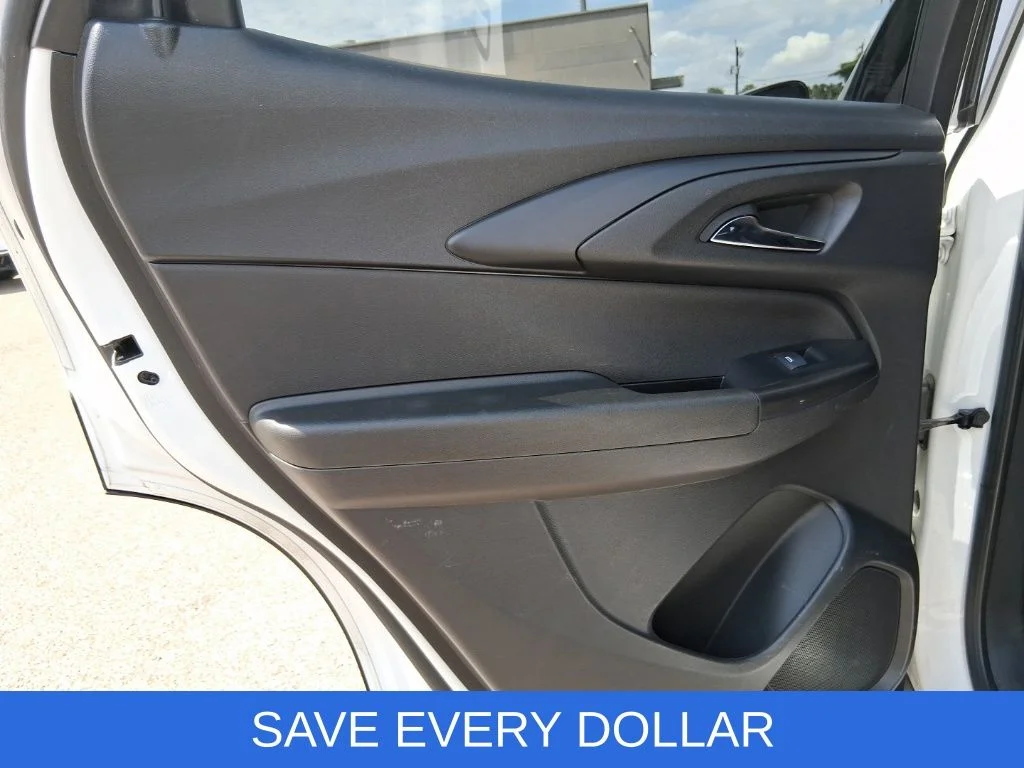 Used 2023 White Chevrolet LT image 14