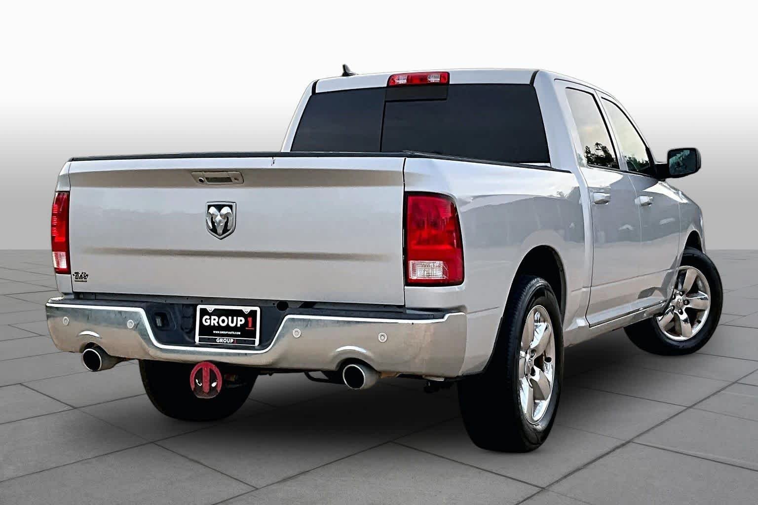 Used 2016 Bright Silver Metallic Clearcoat Ram Lone Star image 10