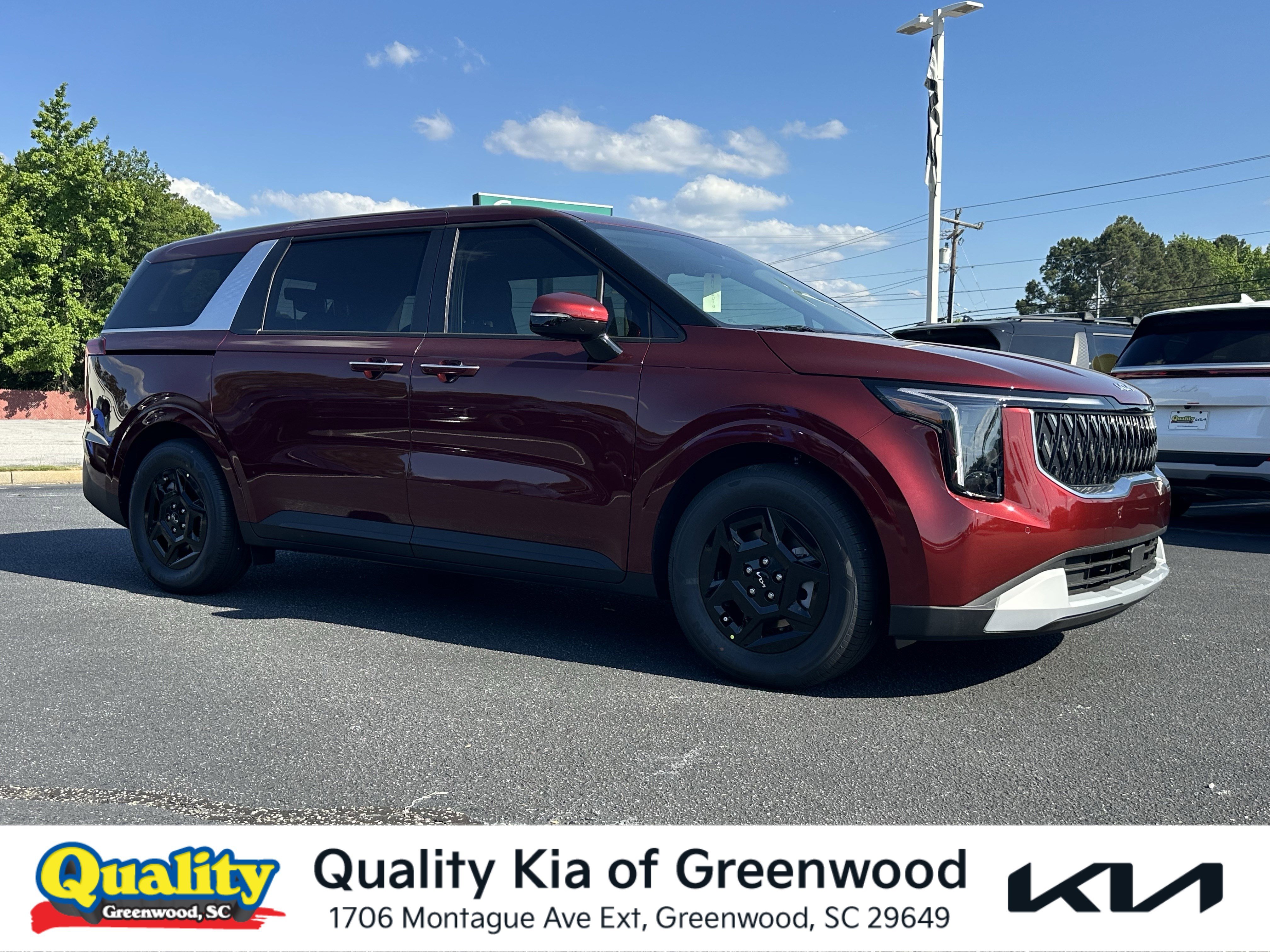 2026 Kia Sedona LXS's photo