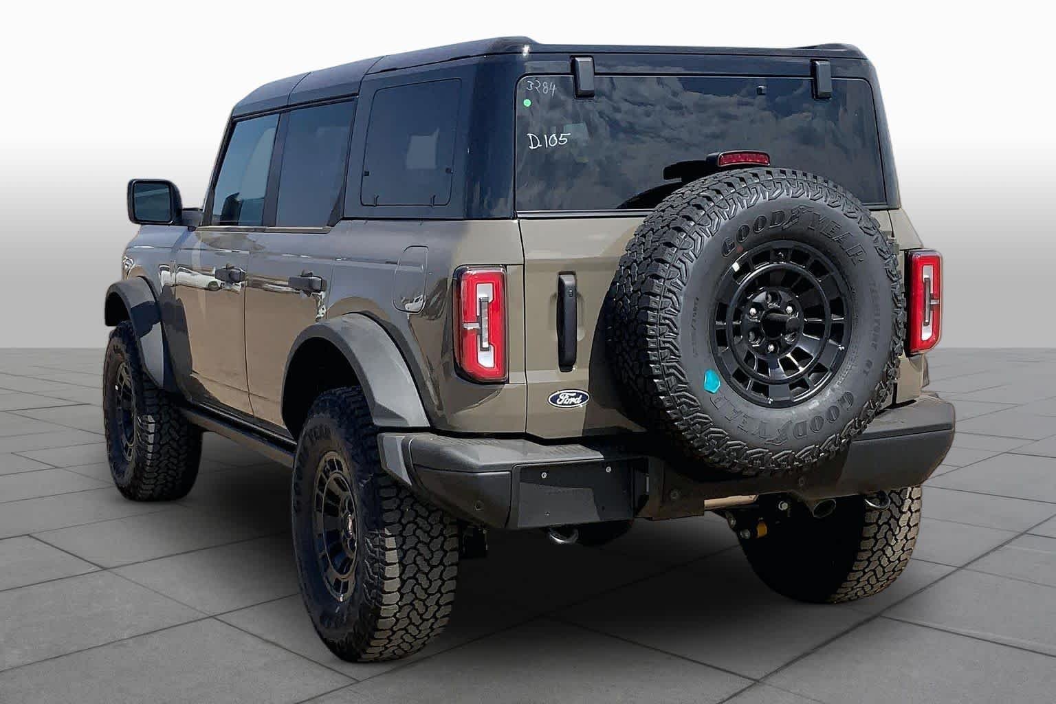 New 2026 Marsh Gray Ford Badlands® image 12