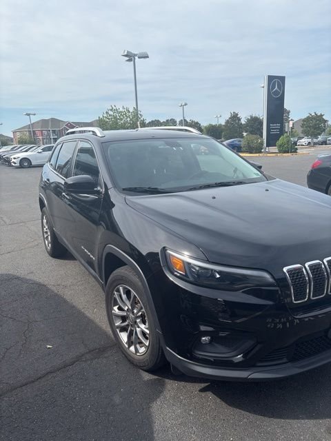 2019 Jeep Cherokee Latitude Plus's photo