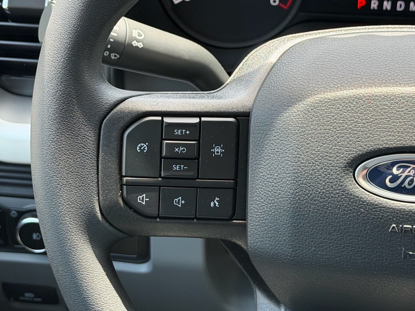 New 2026 Oxford White Ford F-350® XL image 18