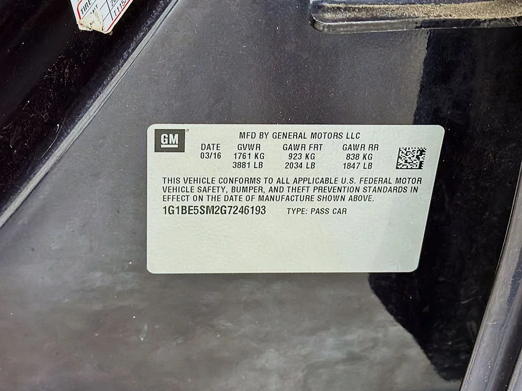 Used 2016 Blue Ray Metallic Chevrolet LT image 39