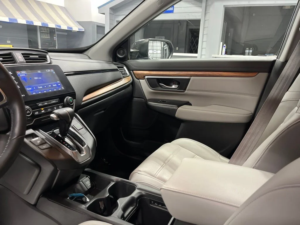 Certified Used 2018 Gunmetal Metallic Honda EX-L image 14
