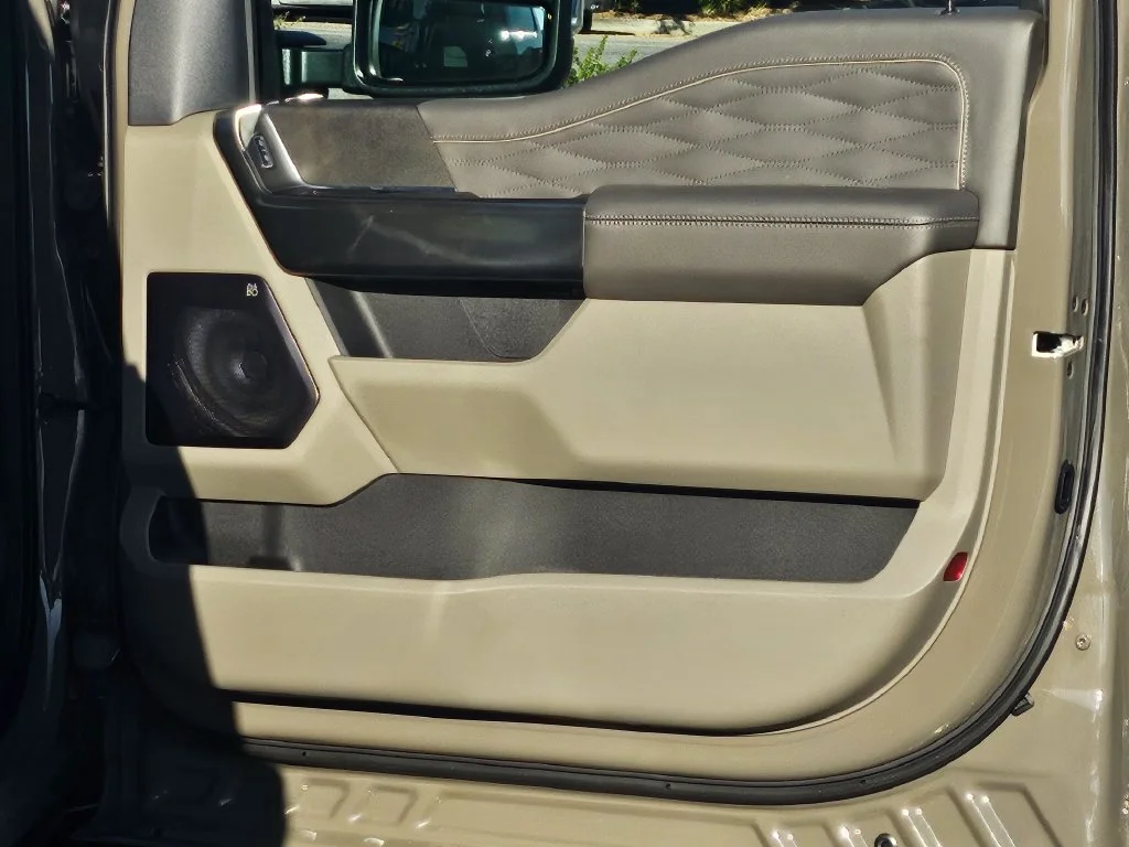 New 2027 Marsh Gray Metallic Ford F-350® Platinum® image 40