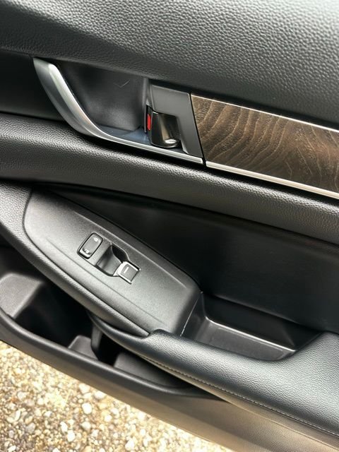 2018 Honda Accord Touring - Photo 20