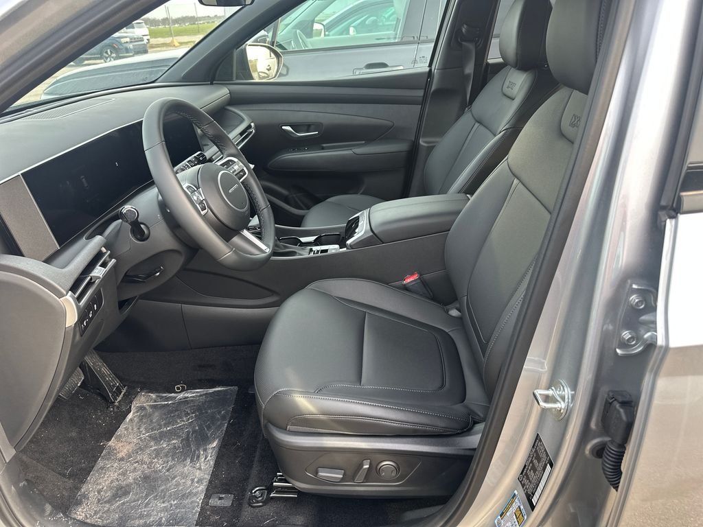 New 2025 Silver Hyundai XRT image 9