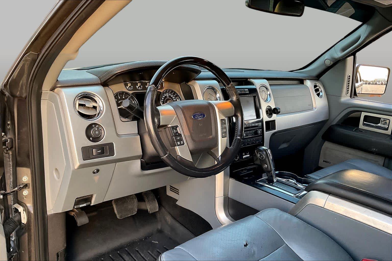 Used 2012 Sterling Gray Metallic Ford Platinum image 17