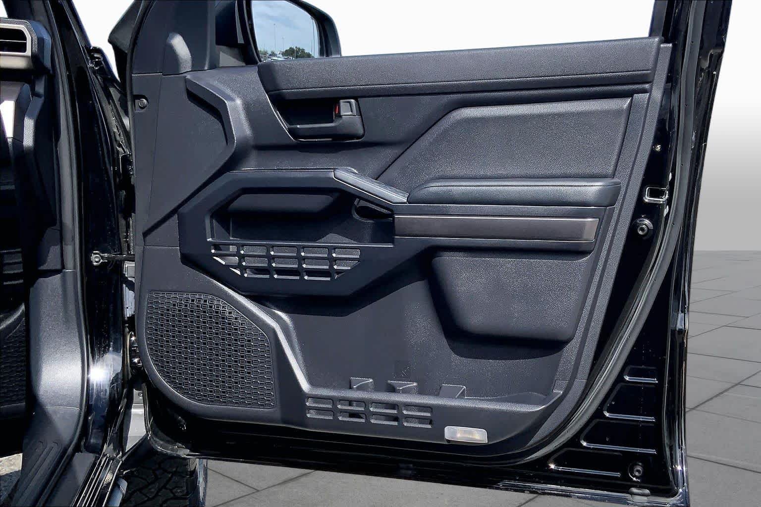 Used 2025 Black Toyota SR5 image 22