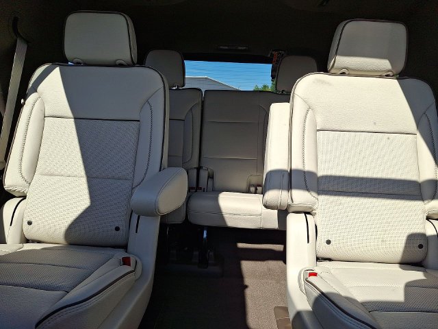 2026 GMC Yukon Denali - Photo 13