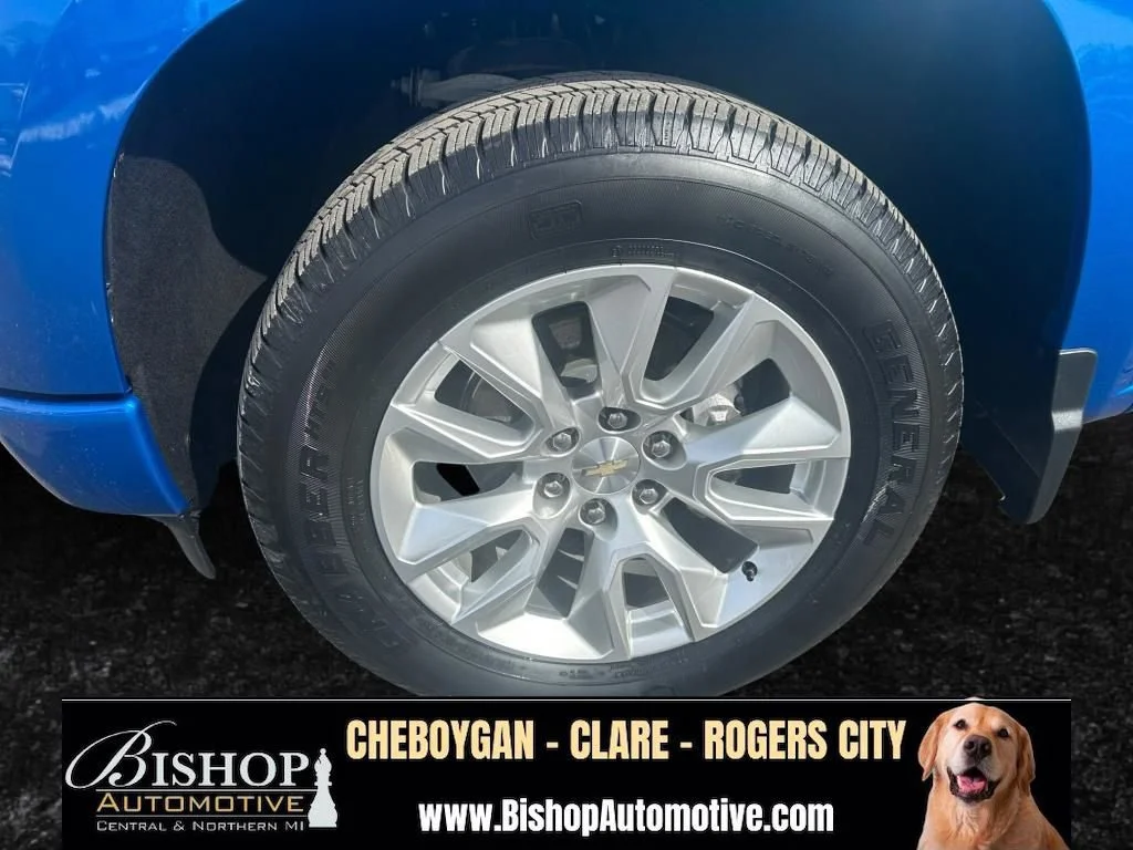 Pre-Owned 2023 Chevrolet Silverado 1500 Custom Crew Cab image 25