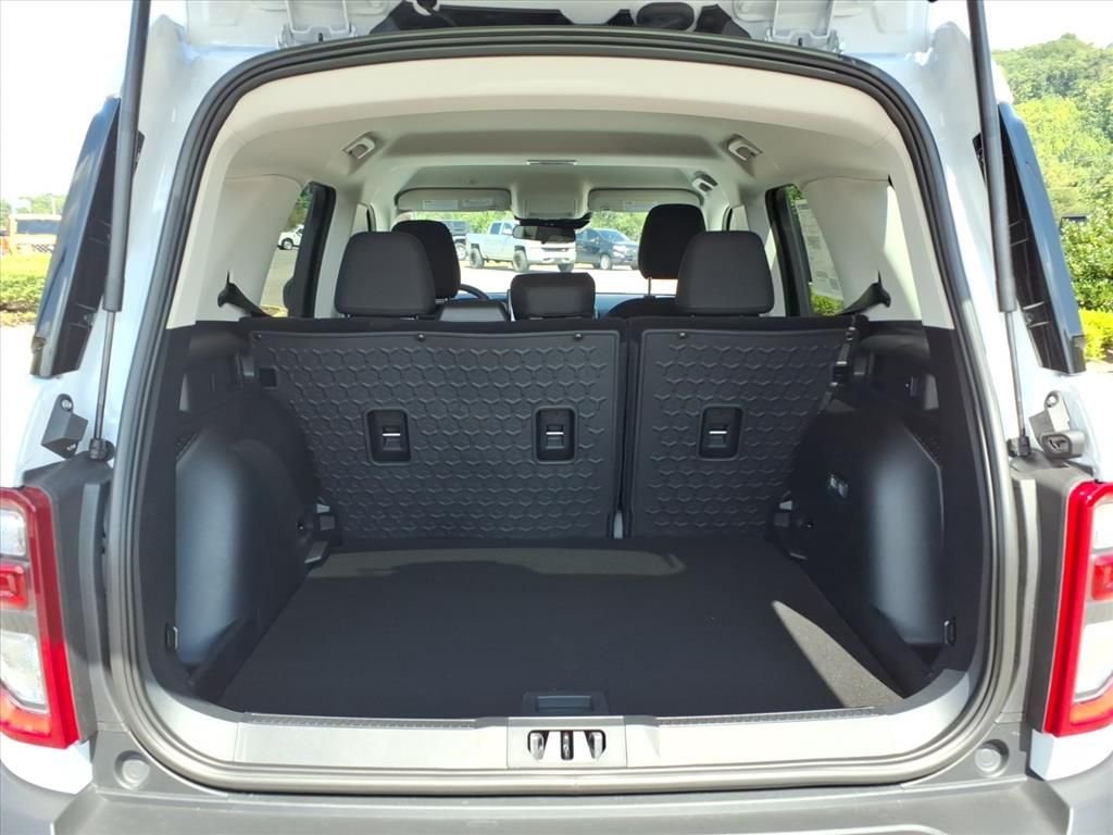 New 2026 Oxford White Ford Big Bend® image 6