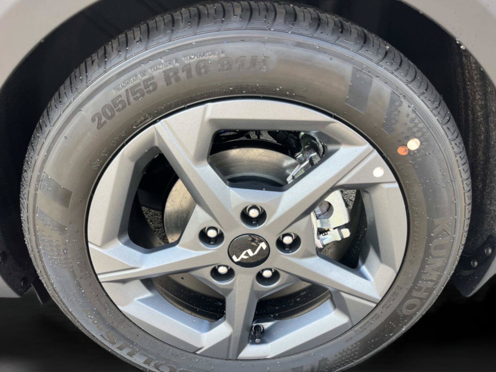 New 2026 Interstellar Gray Kia LXS image 11