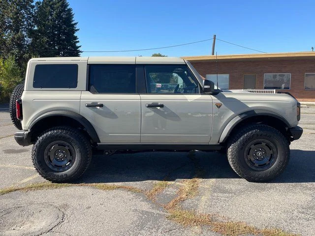 2025 Ford Bronco 4-Door Badlands - Photo 9