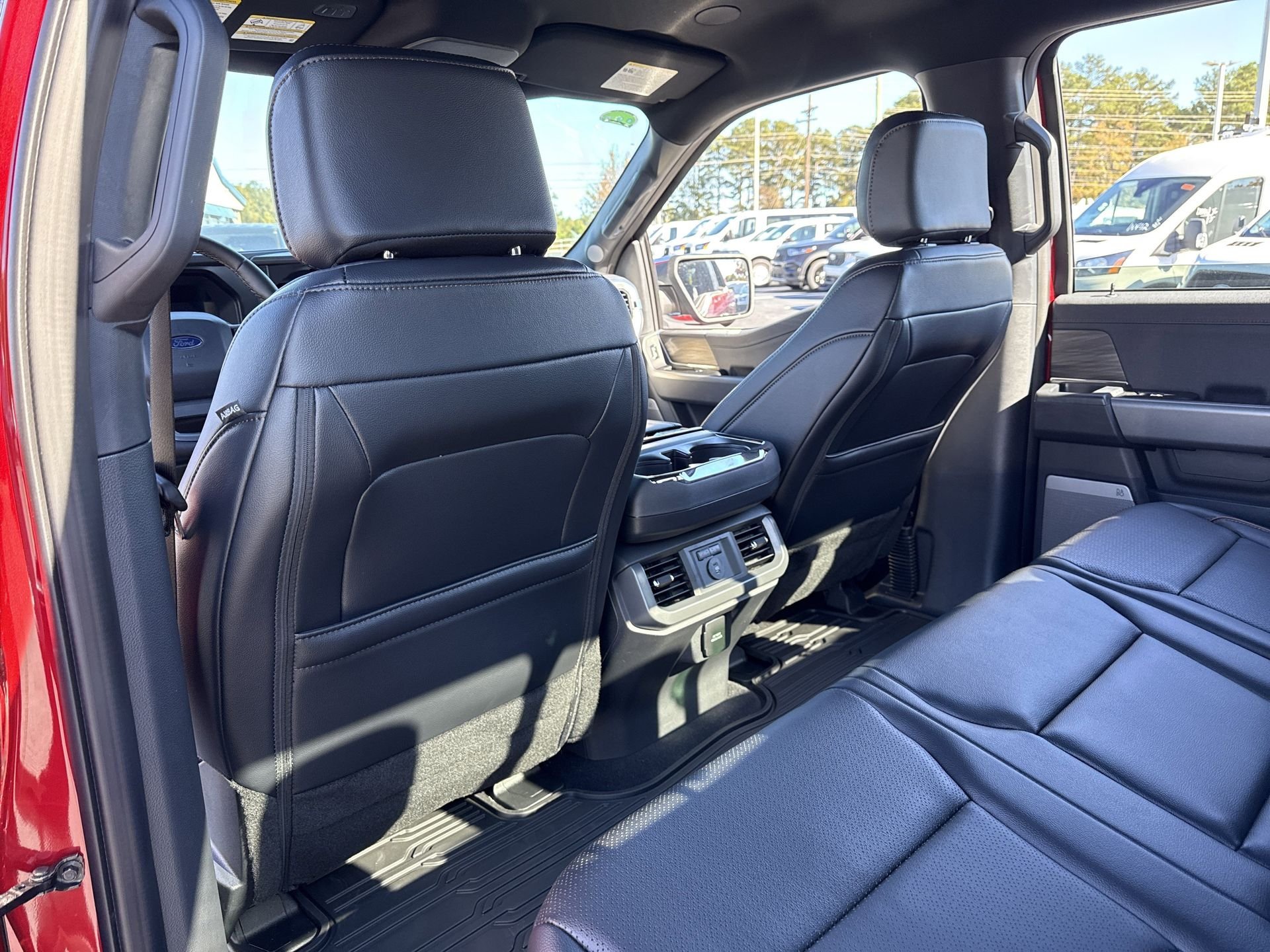 2025 Ford F-150 Lariat - Photo 24