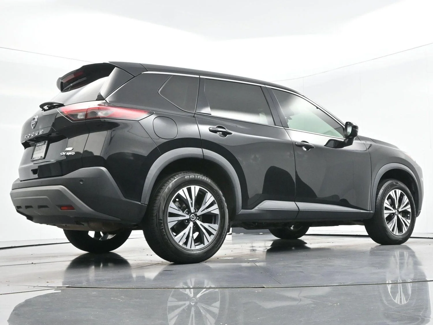 Used 2021 Super Black Nissan SV image 48