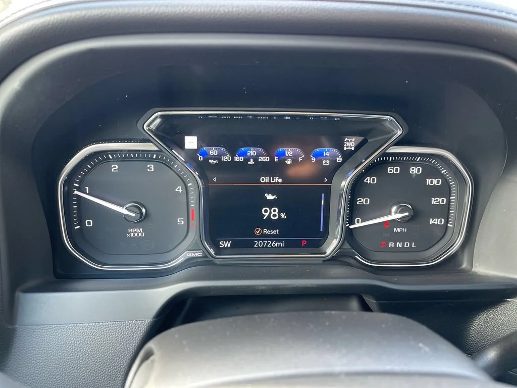 Used 2022 Summit White GMC Denali image 26
