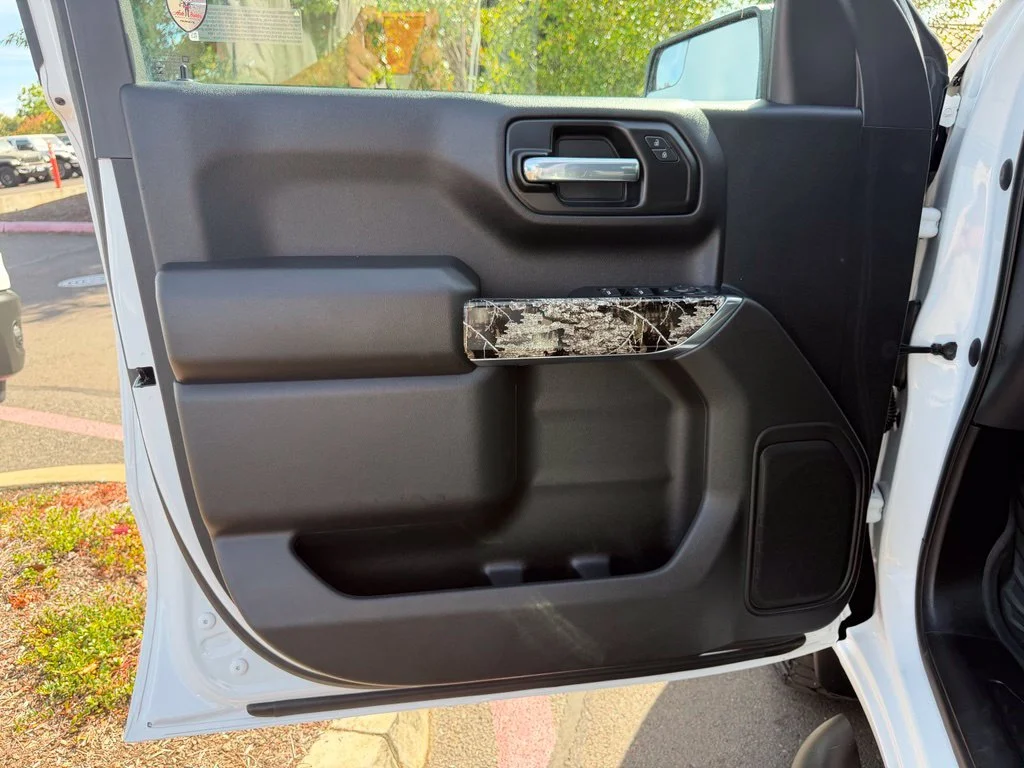 Used 2021 White Chevrolet Custom Trail Boss image 11