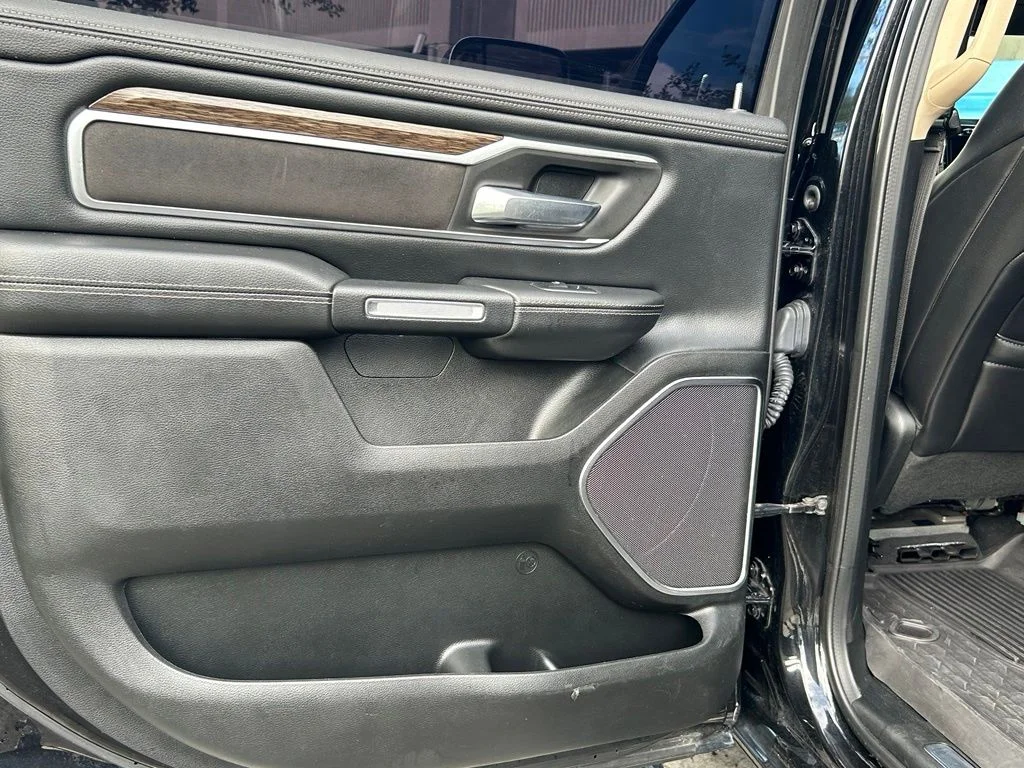 Used 2019 Black Ram Laramie image 45
