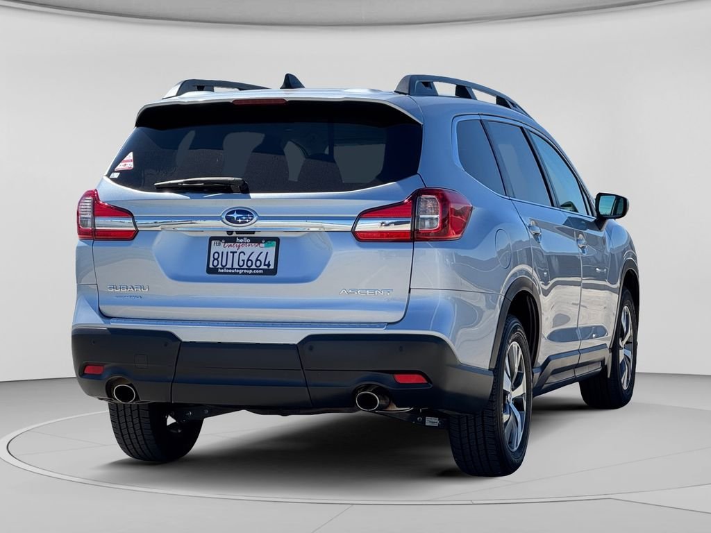 Used 2021 Ice Silver Metallic Subaru Premium image 34