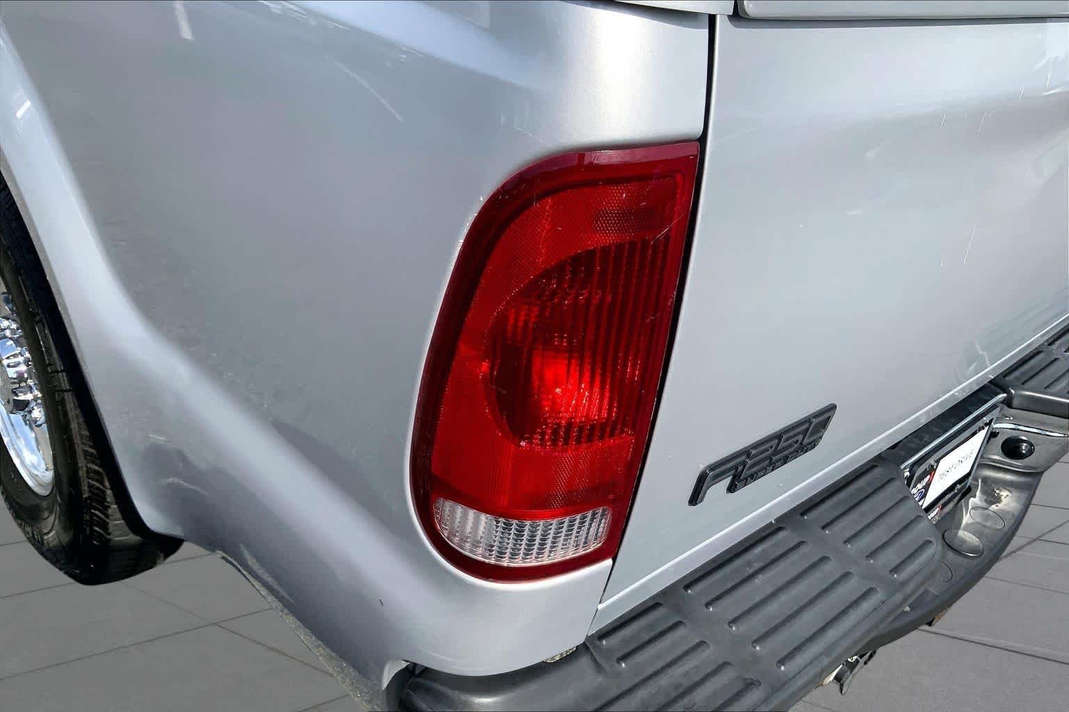 Used 2001 Platinum Ford XLT image 26
