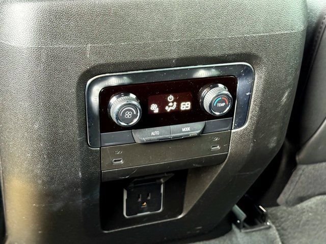 Used 2025 Black Chevrolet Z71 image 21