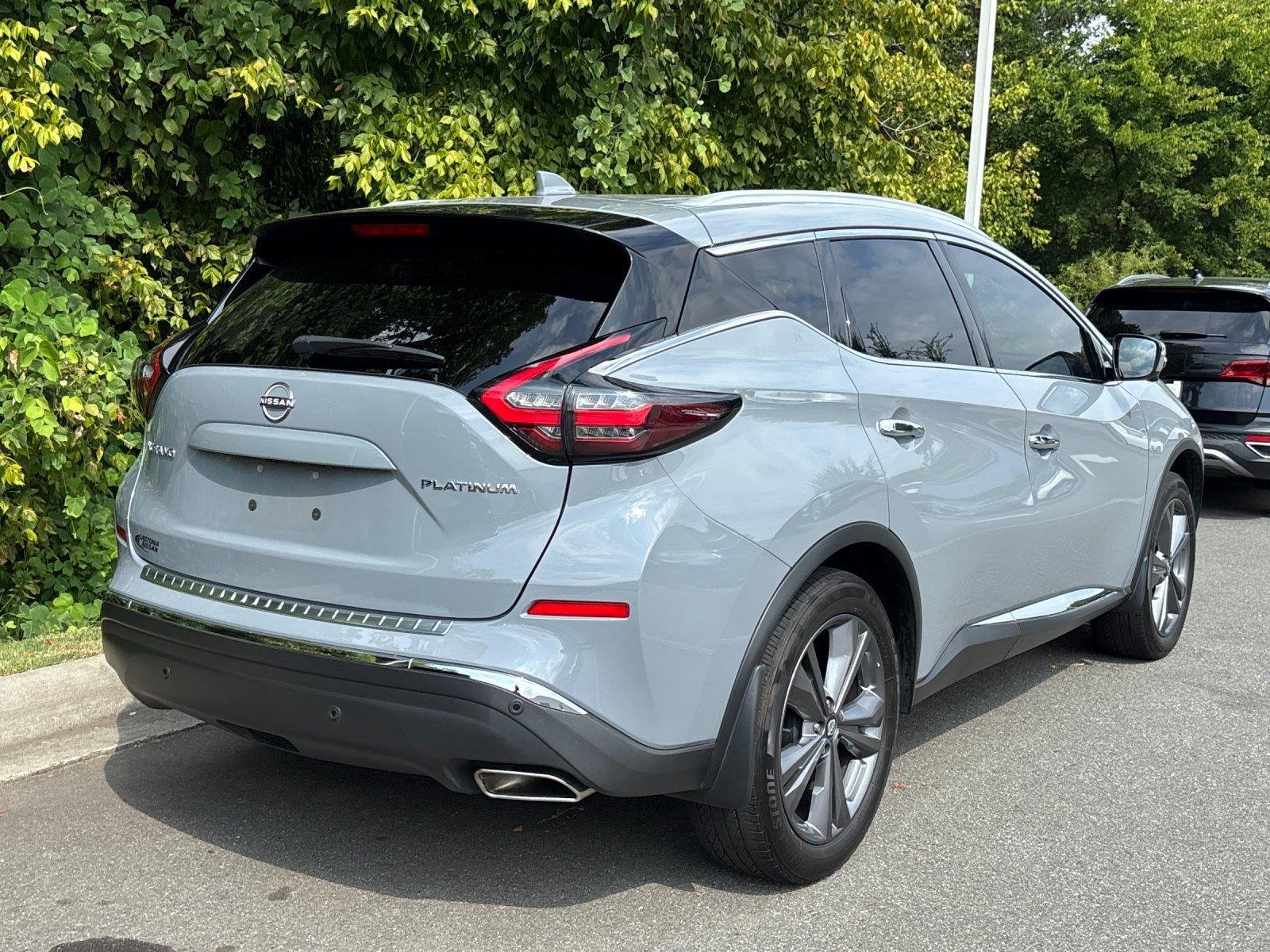 Used 2024 Boulder Gray Pearl Nissan Platinum image 5
