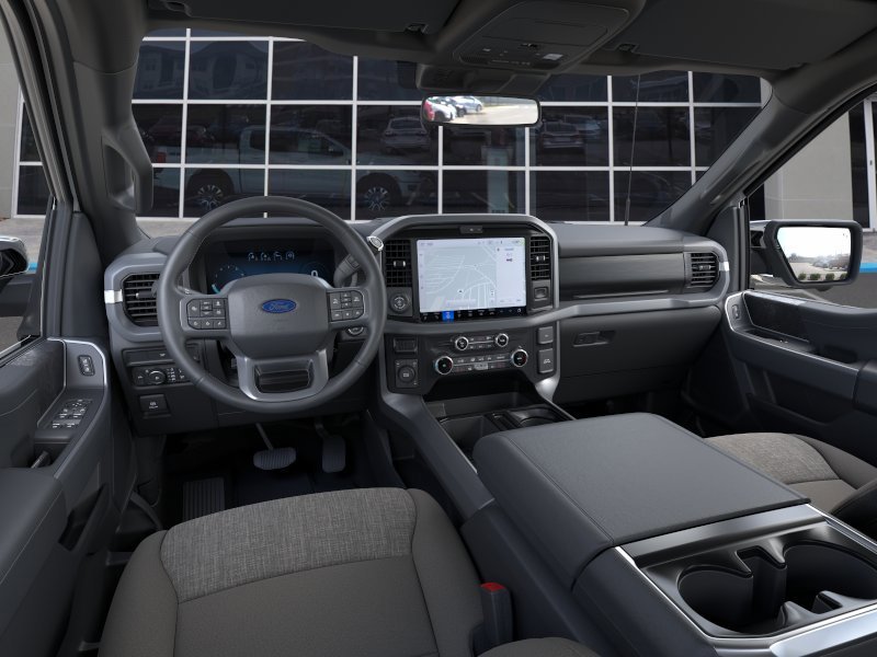 New 2026 Oxford White Ford XLT image 9