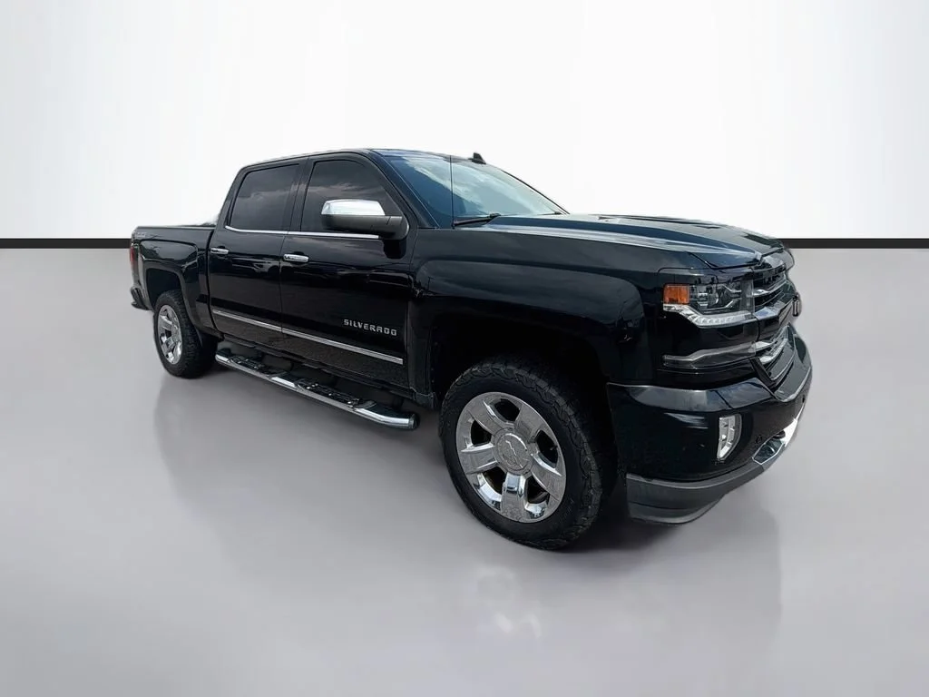 Used 2017 BLACK Chevrolet LTZ image 3