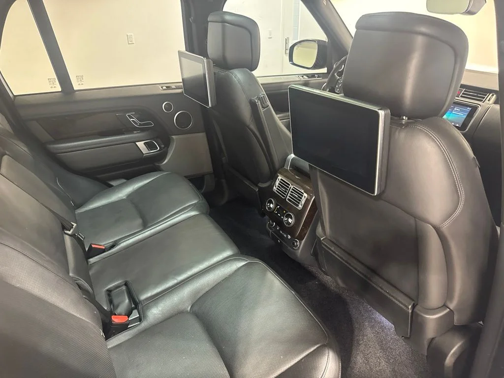 Used 2018 Santorini Black Metallic Land Rover 3.0L V6 Supercharged HSE image 24
