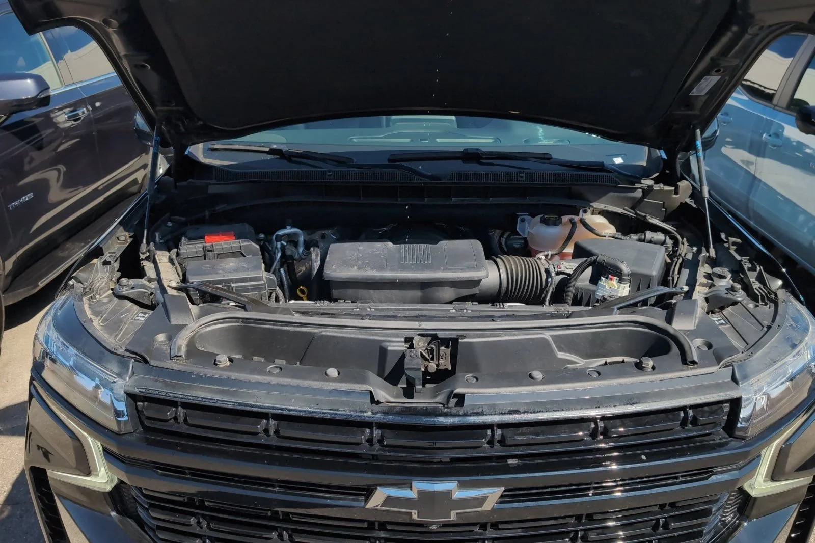 2024 Chevrolet Suburban RST - Photo 31