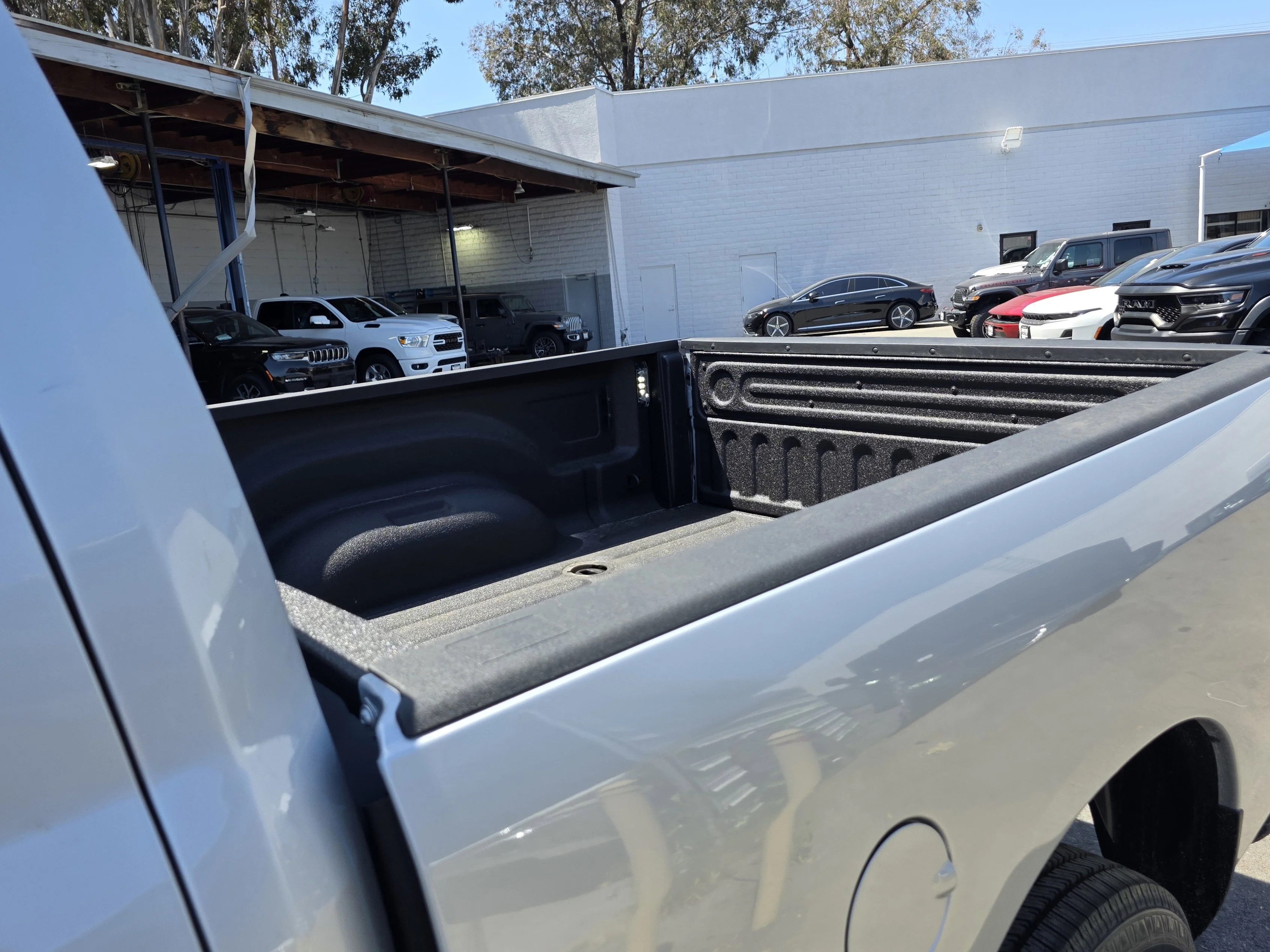 New 2026 Silver RAM Tradesman image 10