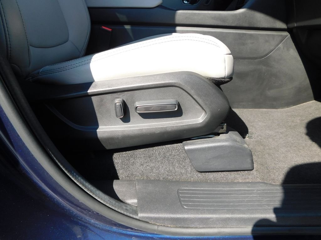 Certified Used 2024 Obsidian Blue Pearl Honda AWD TRG image 19
