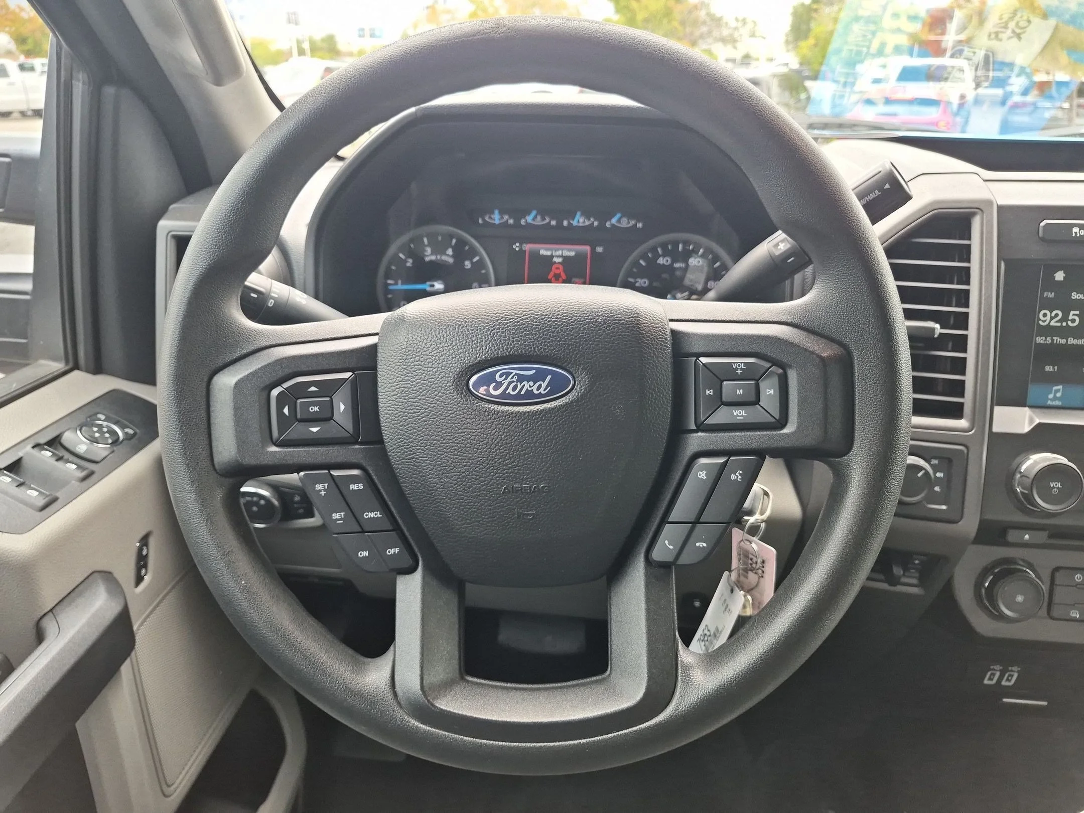 Used 2018 Magnetic Ford XL image 15