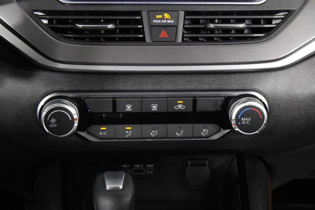 Used 2024 Gray Nissan 2.5 SR image 20